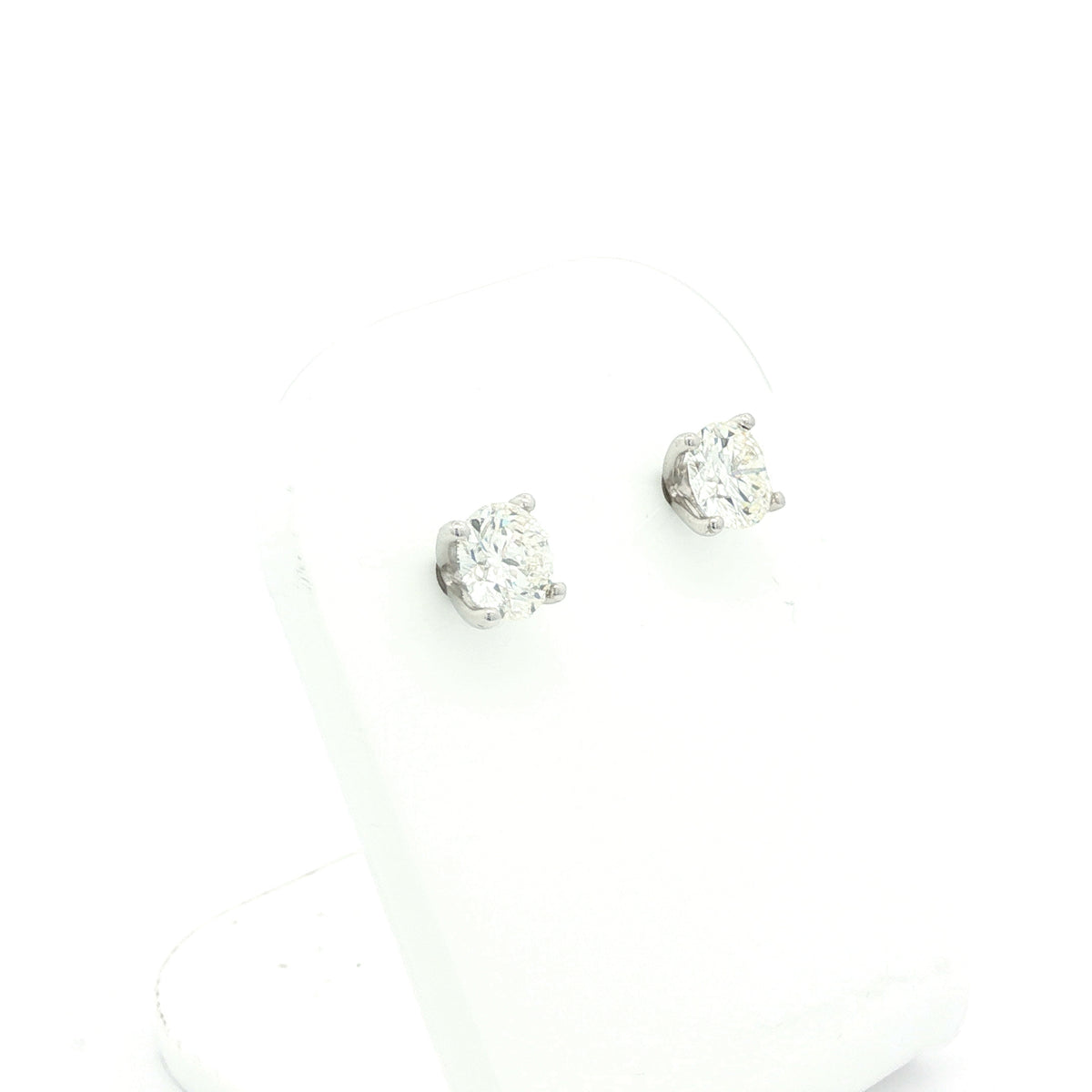 1.00ct Natural Diamond Stud Earrings (GIA Certified H VVS2)