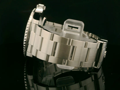 Rolex Submariner No Date 124060 (2022)