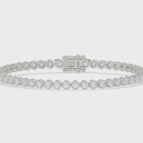 18K White Gold, video